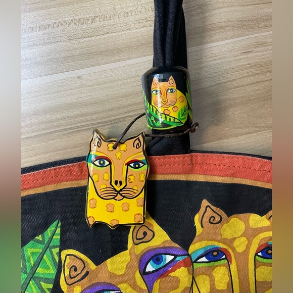 Laurel Burch - Picture 2 of 9